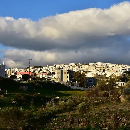 Alios Country Apartment Fira (Santorini)
